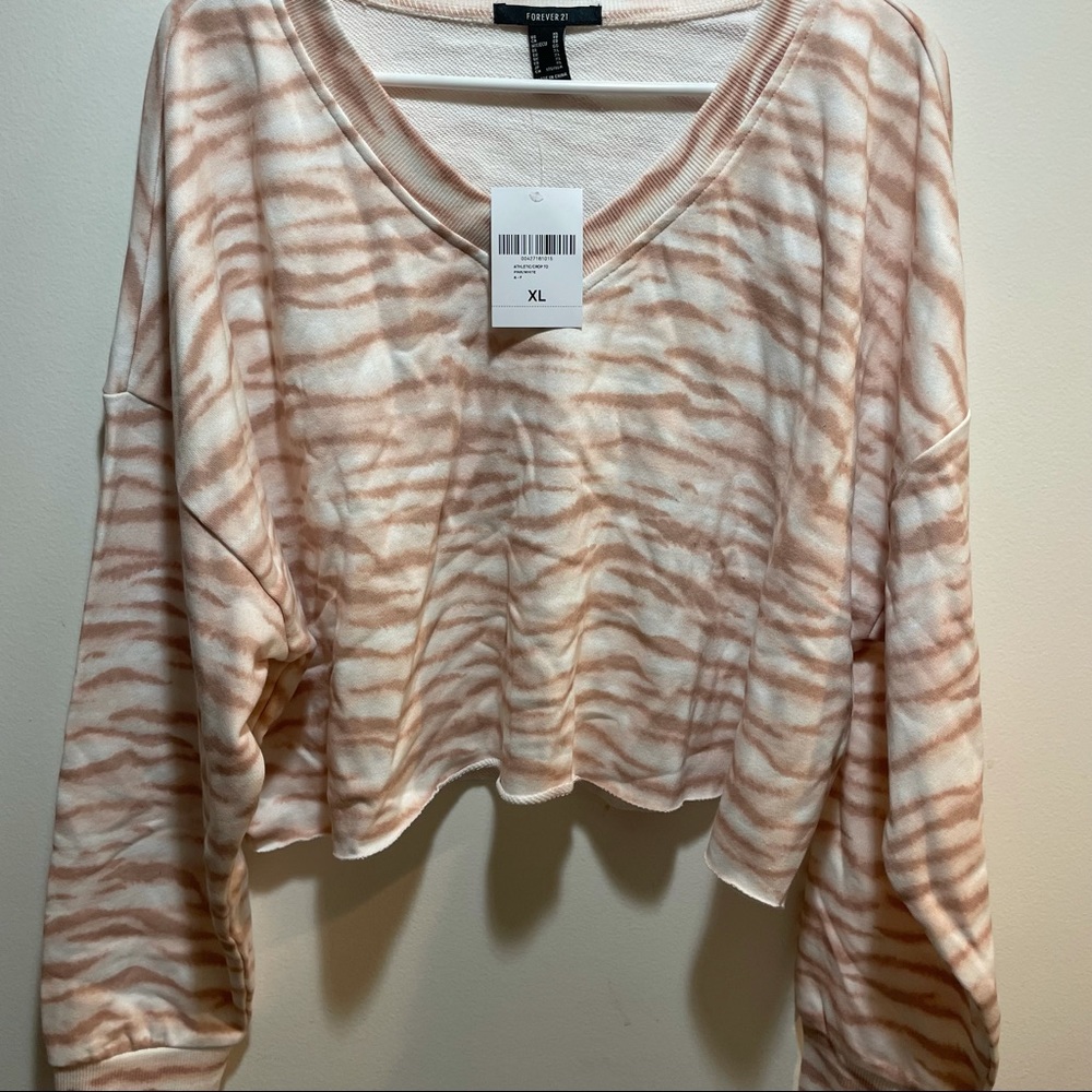 NWT! Cropped animal print sweater